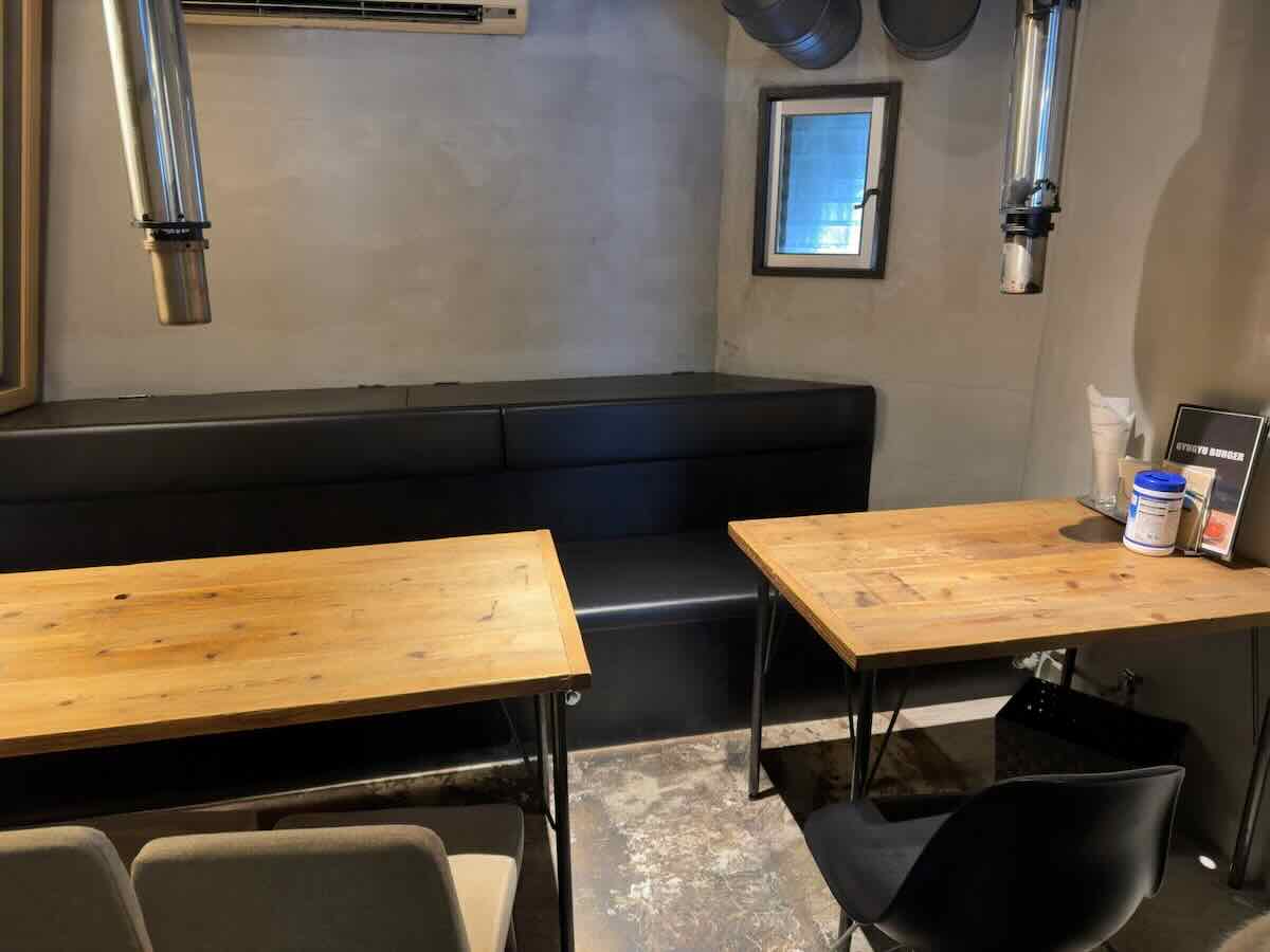 内観2 | GYUGYU BURGER 仙川店