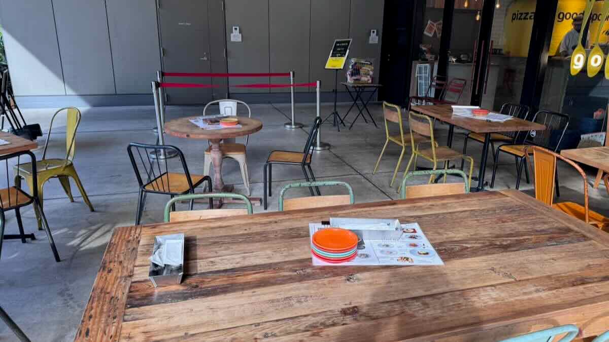 テラス席 | goodspoon pizzeria＆cheese 立川店