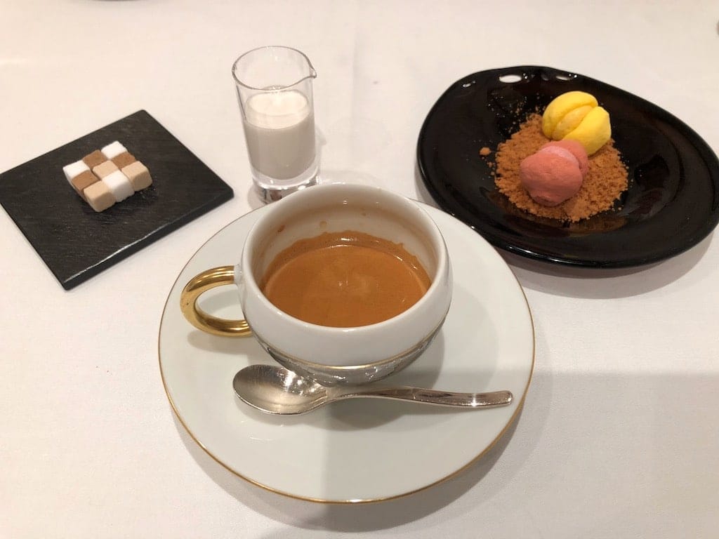 エスプレッソ・ミニャルディーズ | レザンファン ギャテ