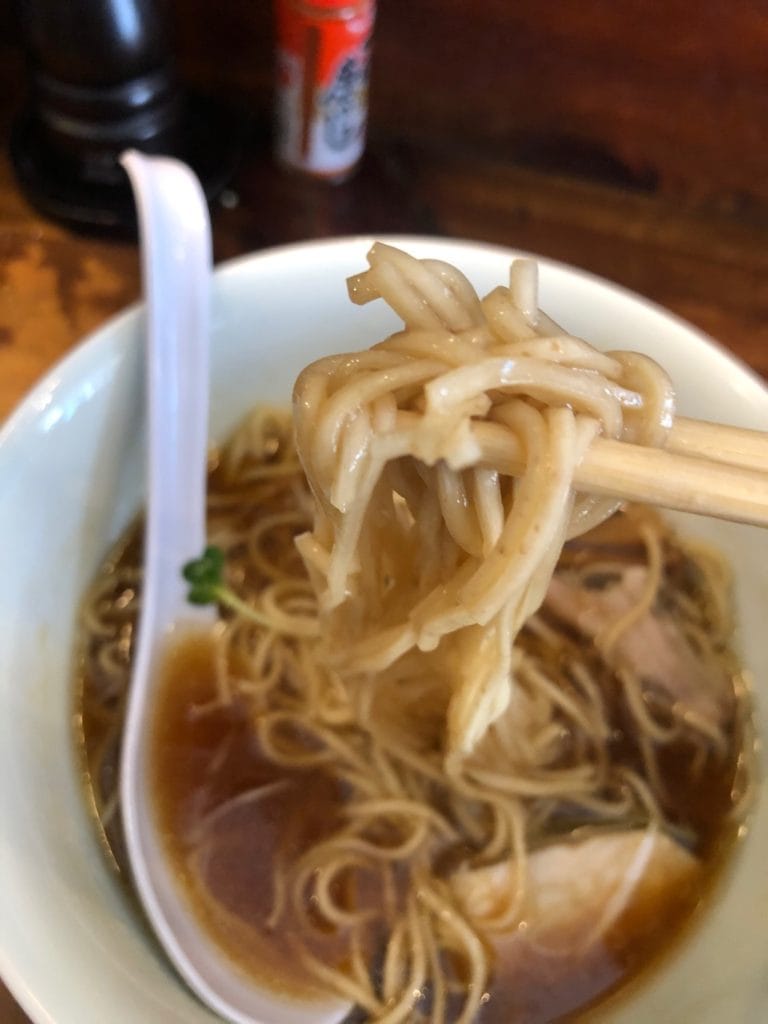 中華そば（麺） | 中華そば しば田