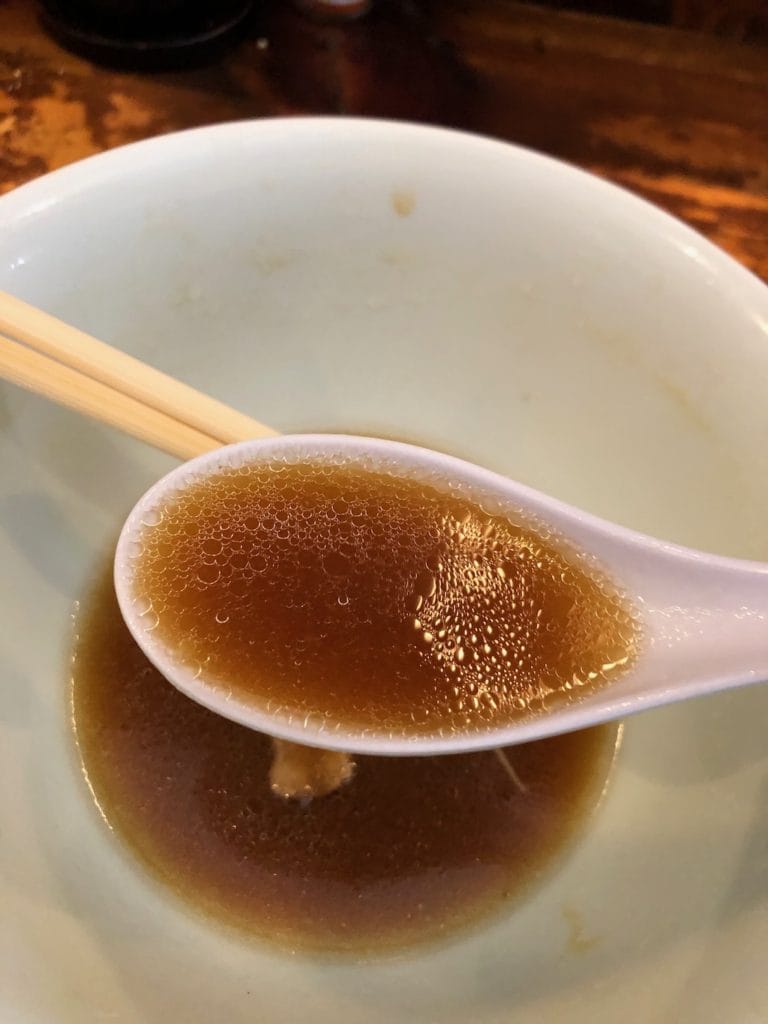 中華そば（スープ） | 中華そば しば田