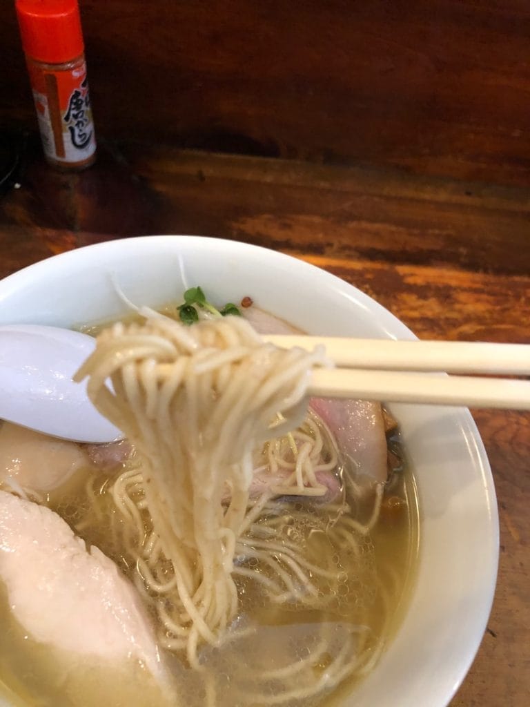 塩そば（麺） | 中華そば しば田