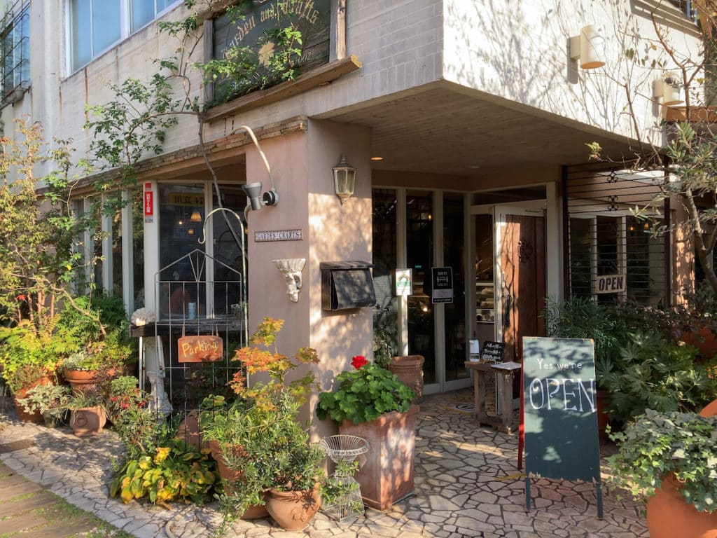 ガーデン&クラフツ カフェ