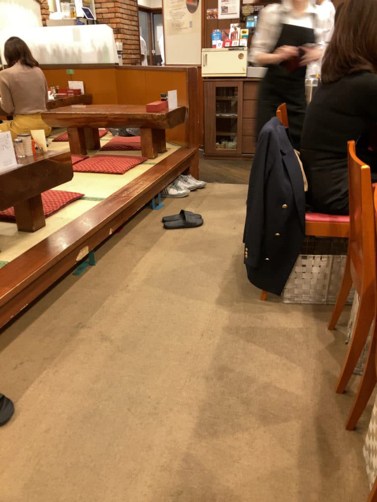 店内 | 牛たん料理 閣 ブランドーム本店