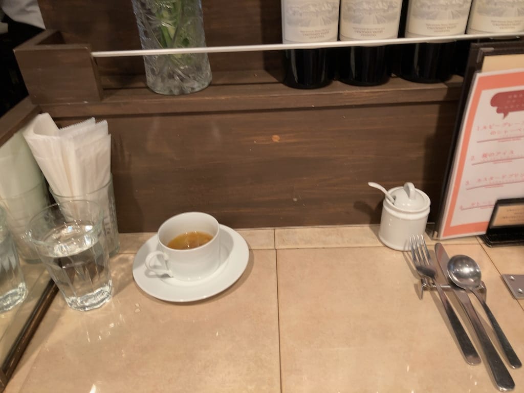 カウンター席 | ハンバーグ ウィル