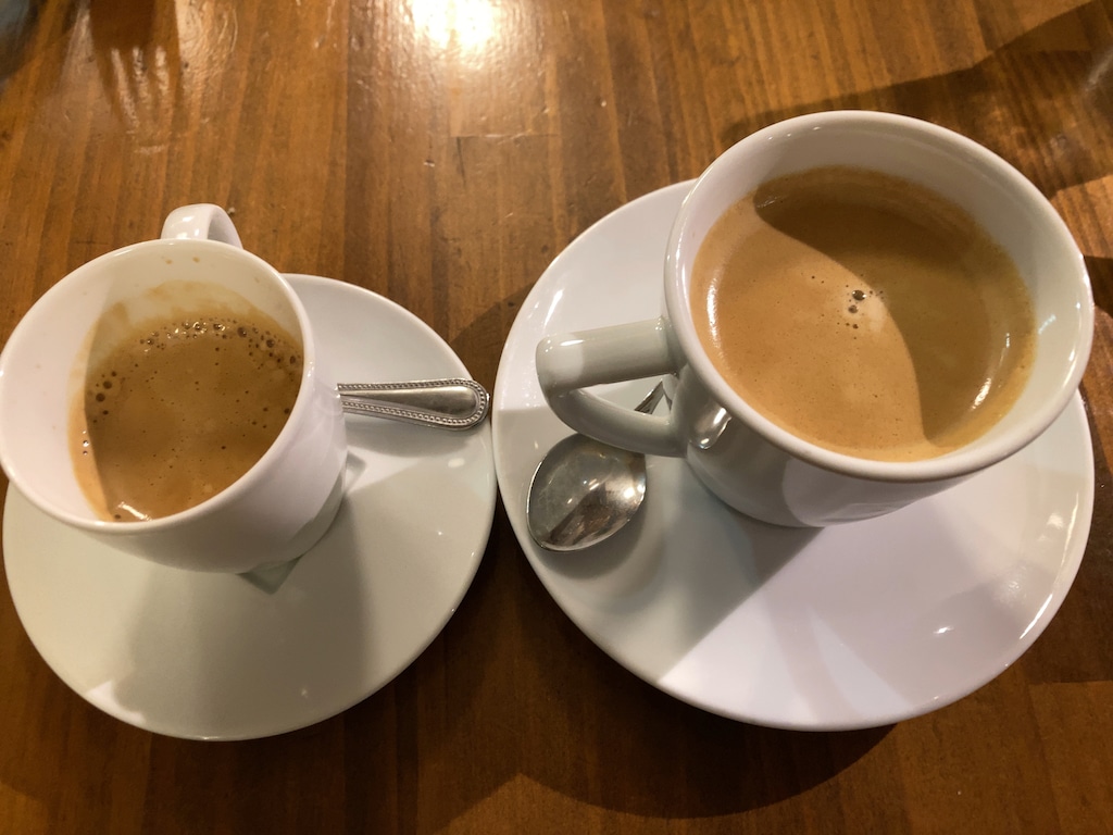 エスプレッソ、コーヒー | メゾン・ド・ラ・ブルゴーニュ