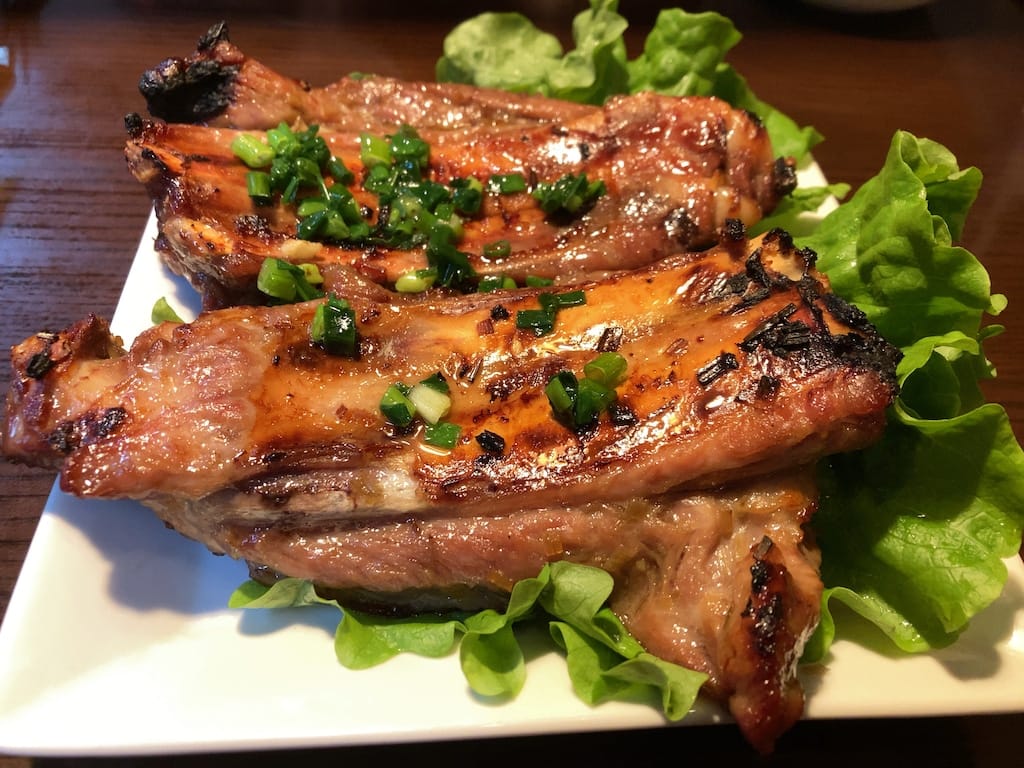 SUON NUON(スン ヌー)国産豚のスペアリブ | QUAN AN TAM 自由が丘店