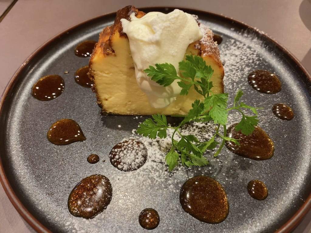 バスク風チーズケーキ | atelier de terrine maison okei