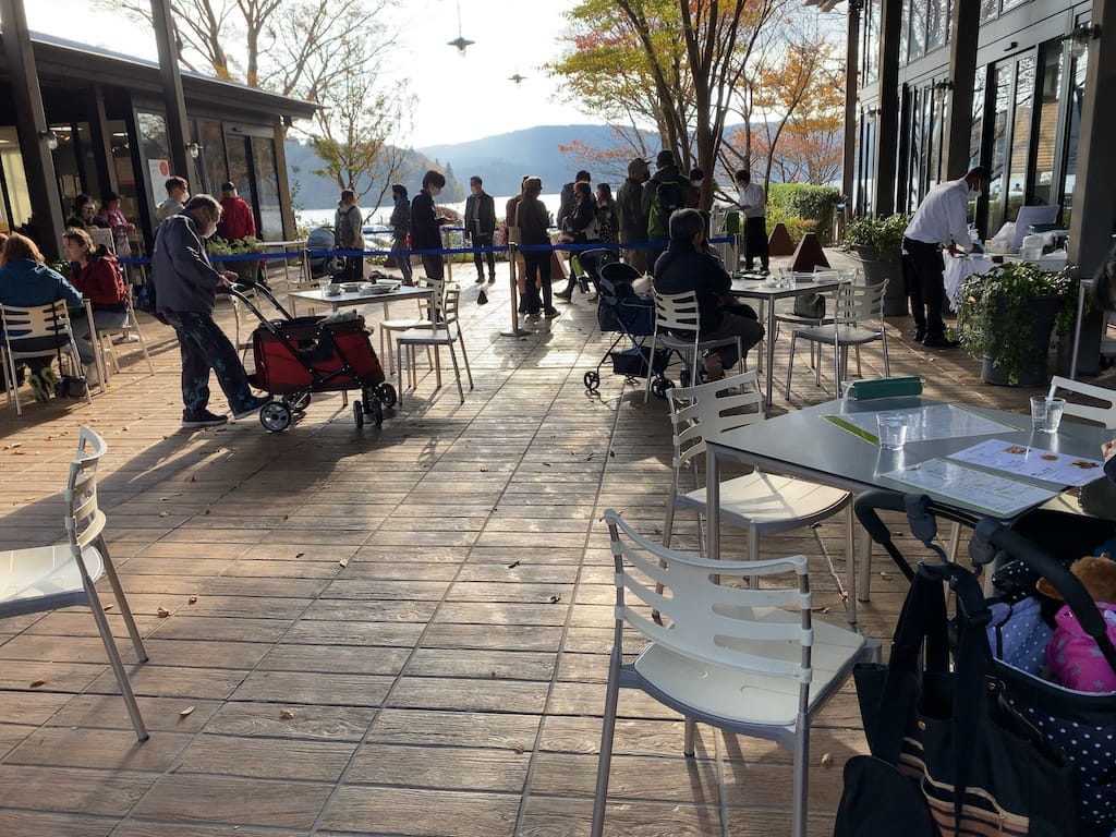 テラス席 | ラ・テラッツァ 芦ノ湖