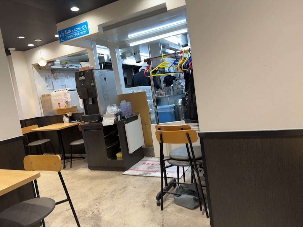 内観 | 一番だしラーメン しんせん