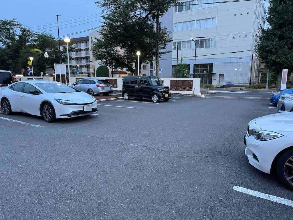 駐車場 | ピエトロ 国立店