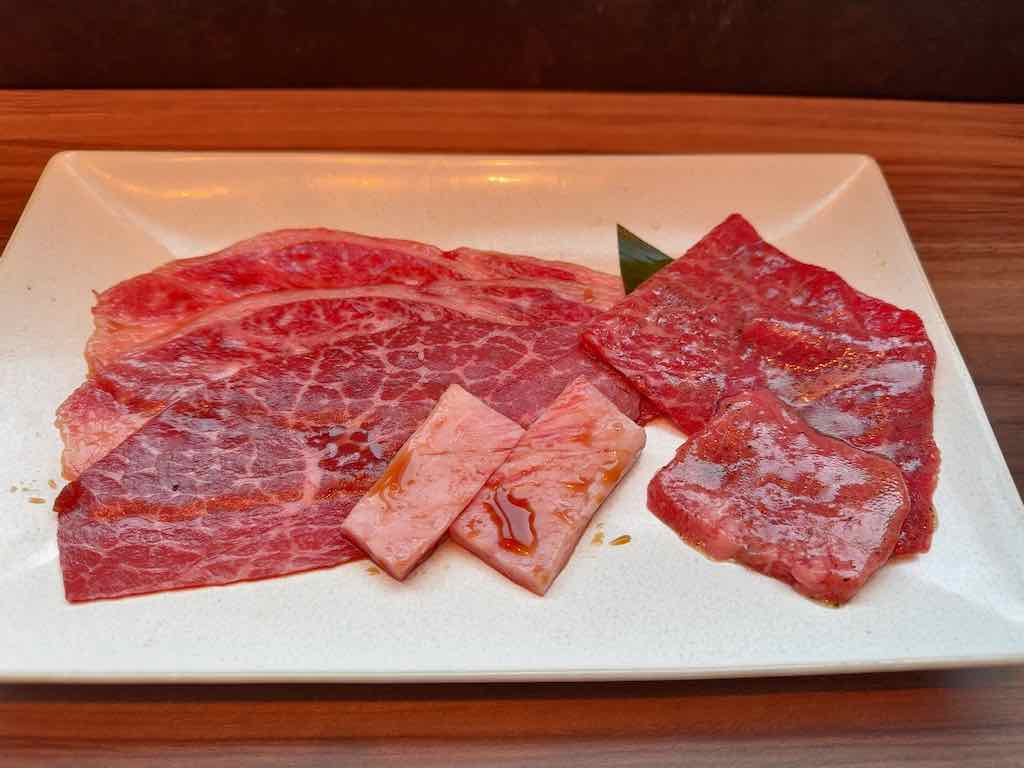 たべごろ | 焼肉うしごろ 新宿三丁目店