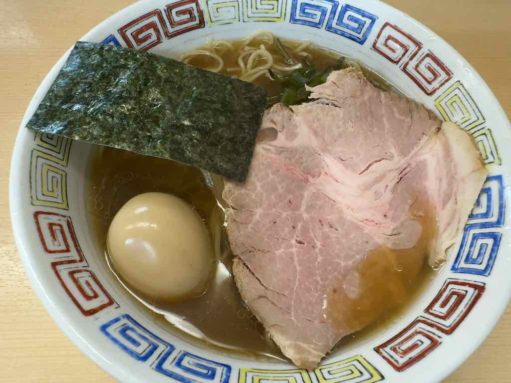 煮干鰮らーめん味玉入り | 煮干鰮らーめん 圓 八王子本店
