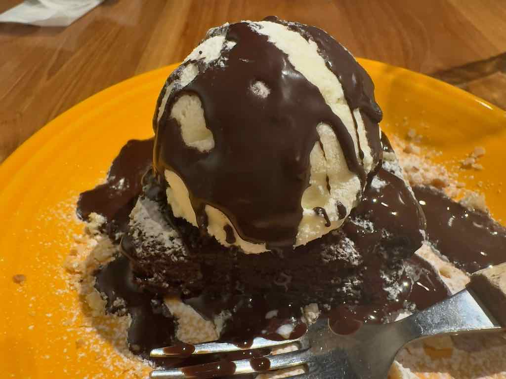 チョコレートブラウニー |  アロハテーブル 代官山