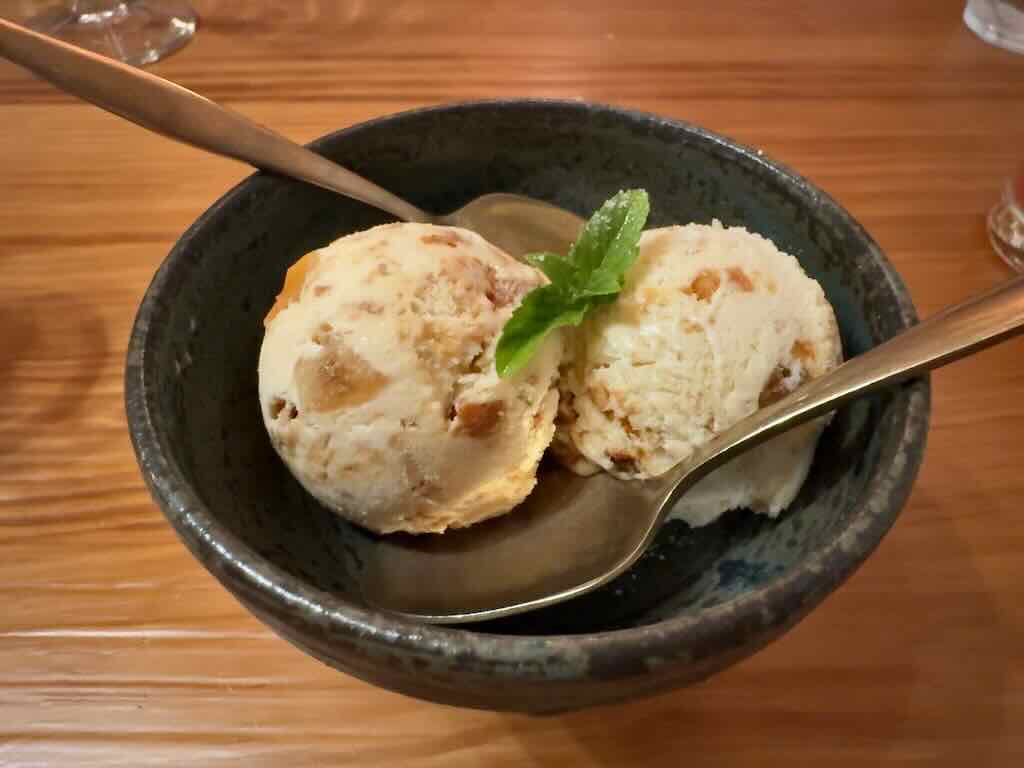 ちょっぴり大人なヌガーグラッセ
〜キャラメルナッツとドライフルーツの入った蜂蜜メレンゲジェラート〜 | .28 ventotto