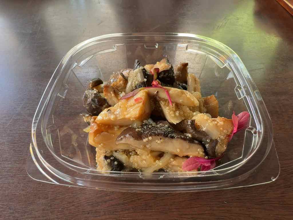 キノコとアマランサスのマリネ シェリービネガー風味 | セルクル